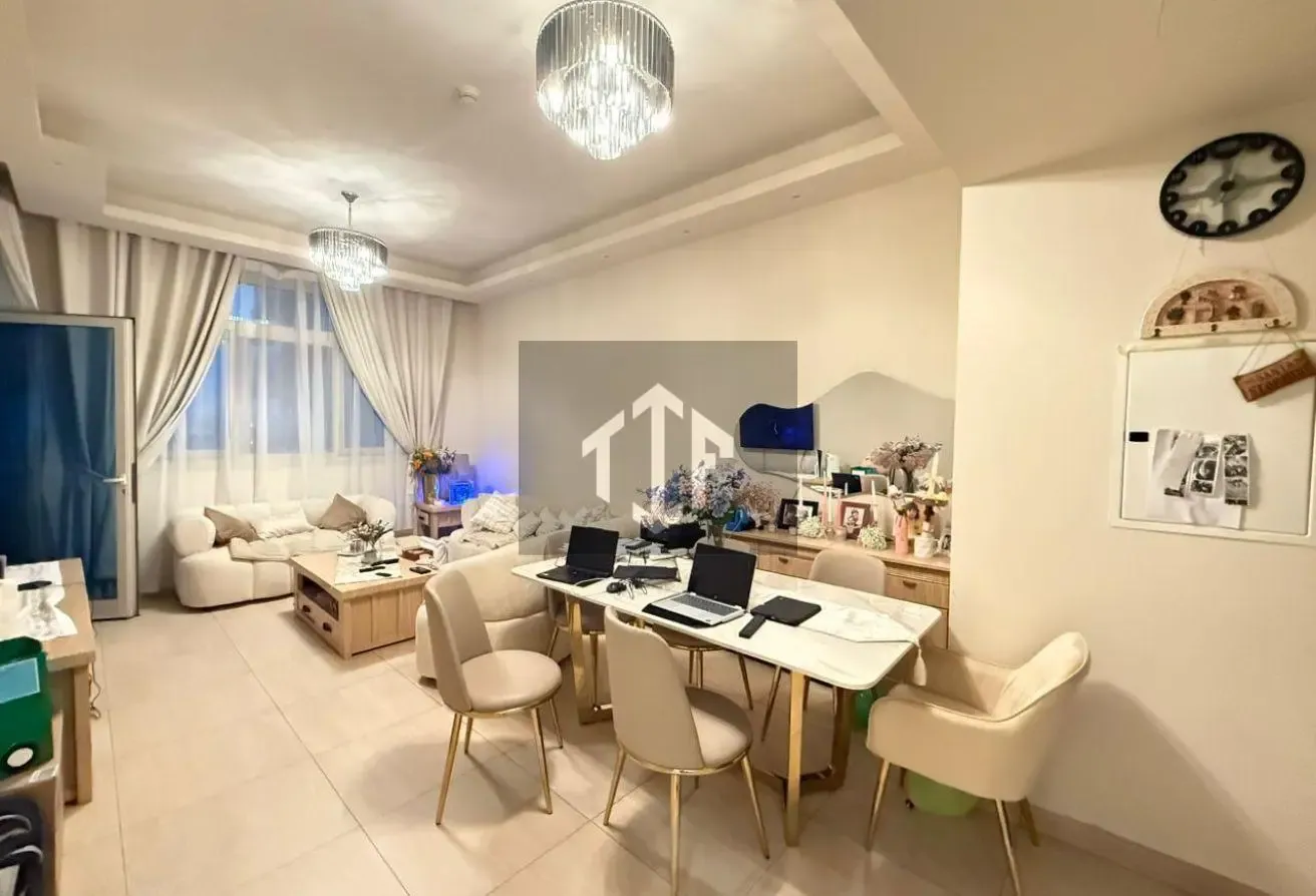 Huge 2 BR | Chiller Free | Pool View | Near Metro