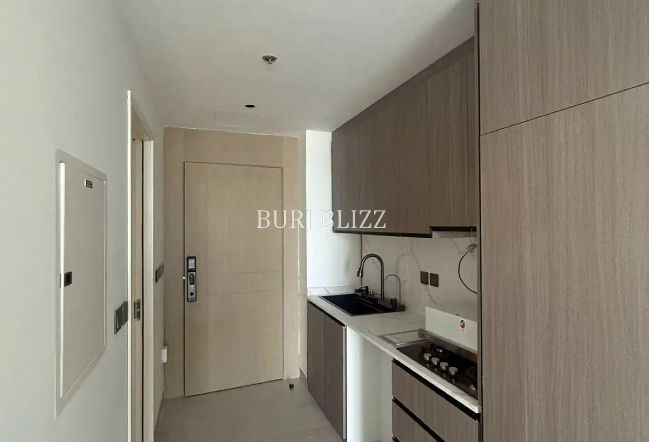 Brand New Studio | Semi-Furnished | Open View