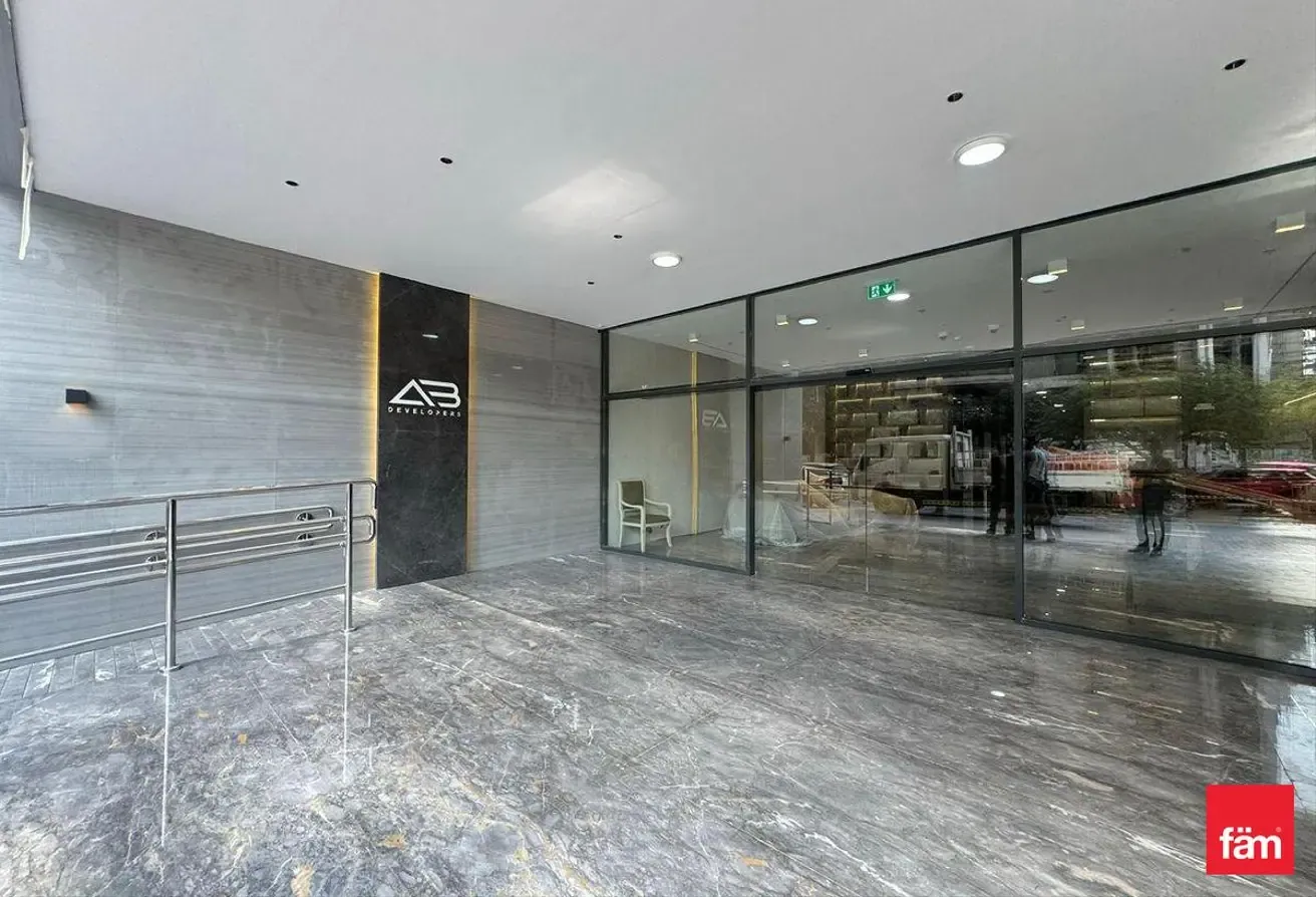 Spacious Studio | Unfurnished | Ready To Move