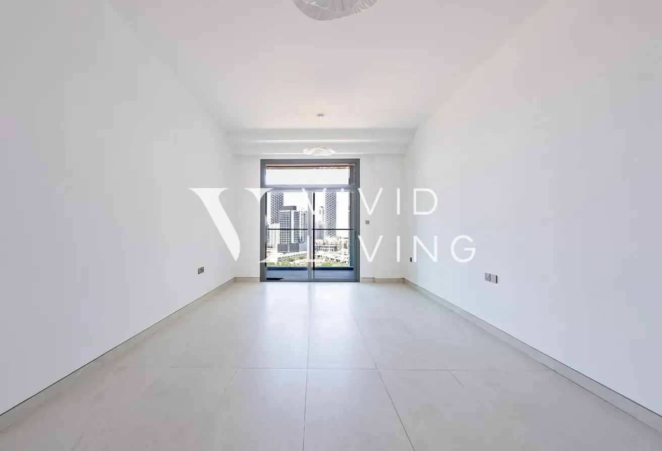 Vacant | Multiple Cheques | Open View