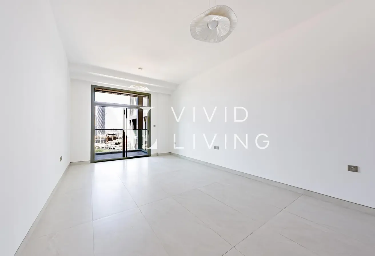 Vacant | Multiple Cheques | Open View