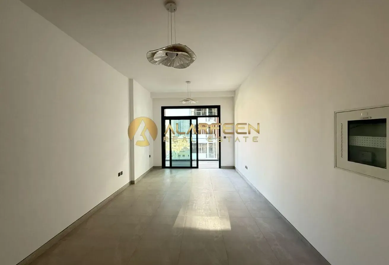 Modern Studio | High-in Quality | Unfurnished