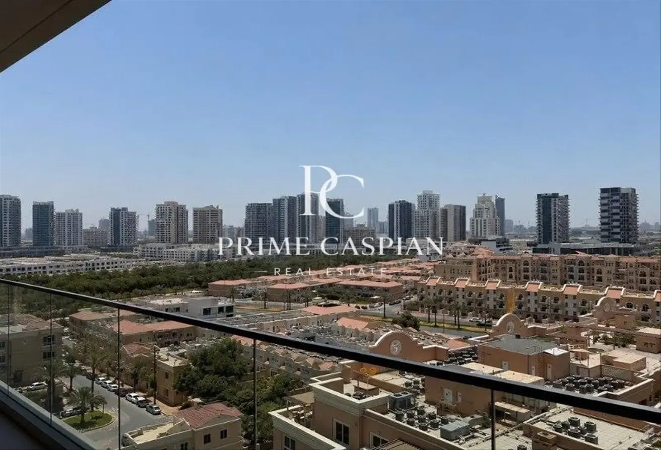 STUDIO | UNFURNISHED | READY | OPTION OPEN