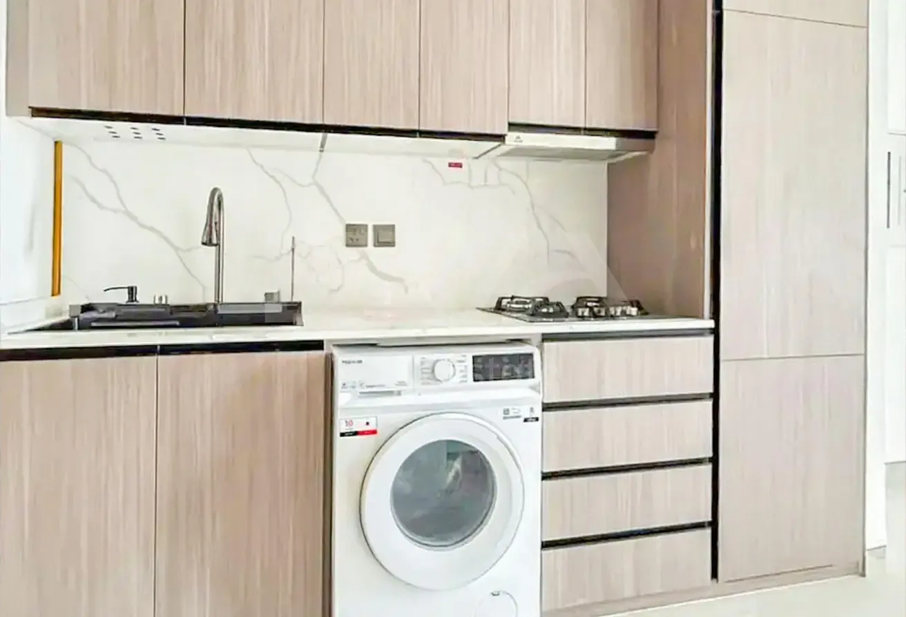 UNFURNISHED | READY TO MOVE | BRAND NEW