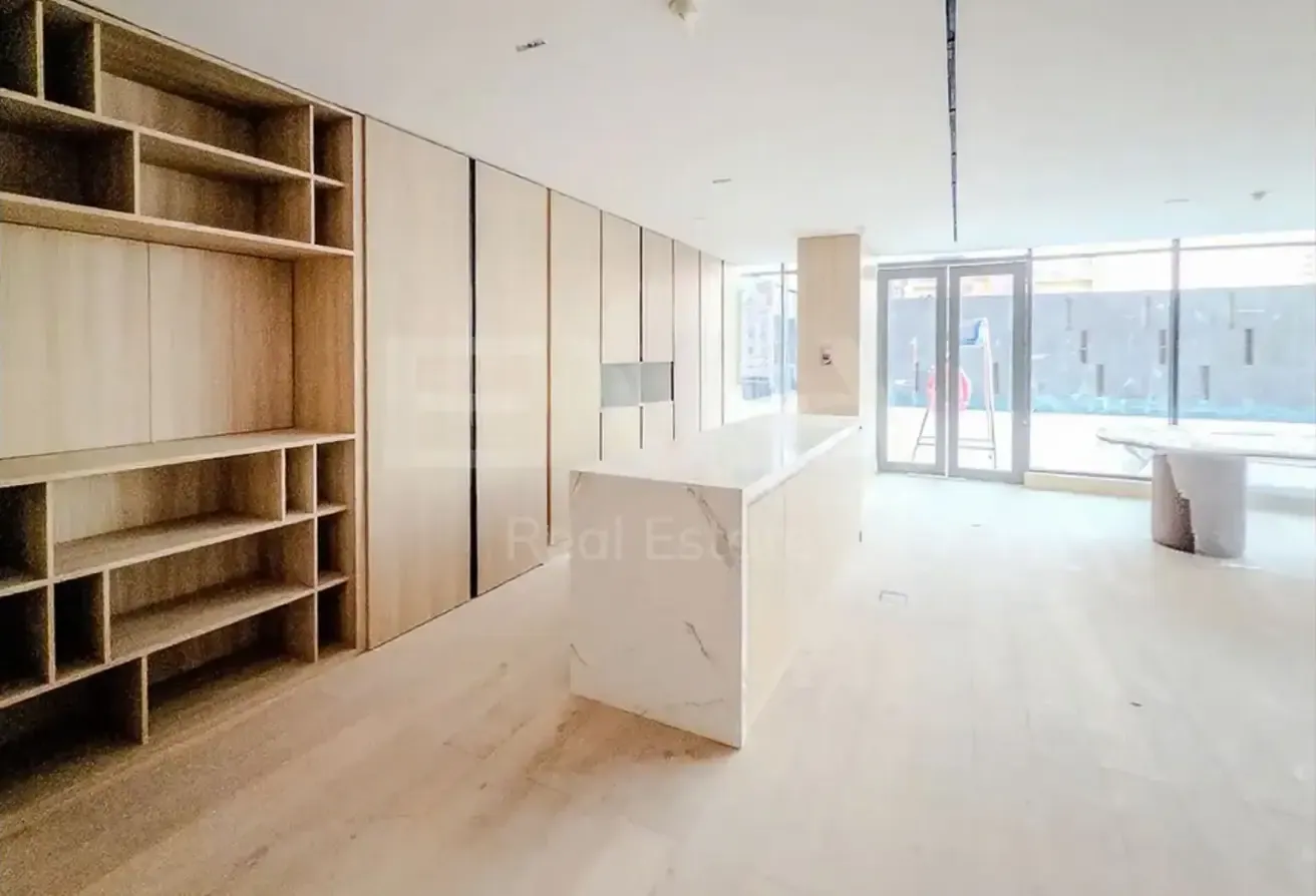 UNFURNISHED | READY TO MOVE | BRAND NEW