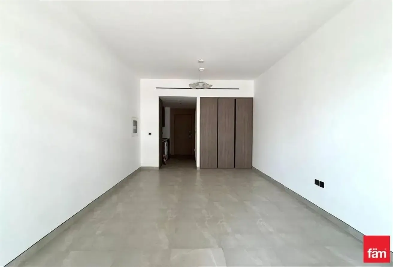 Spacious Layout | Pool View | High Floor