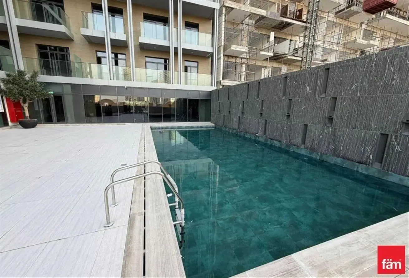 Spacious Layout | Pool View | High Floor