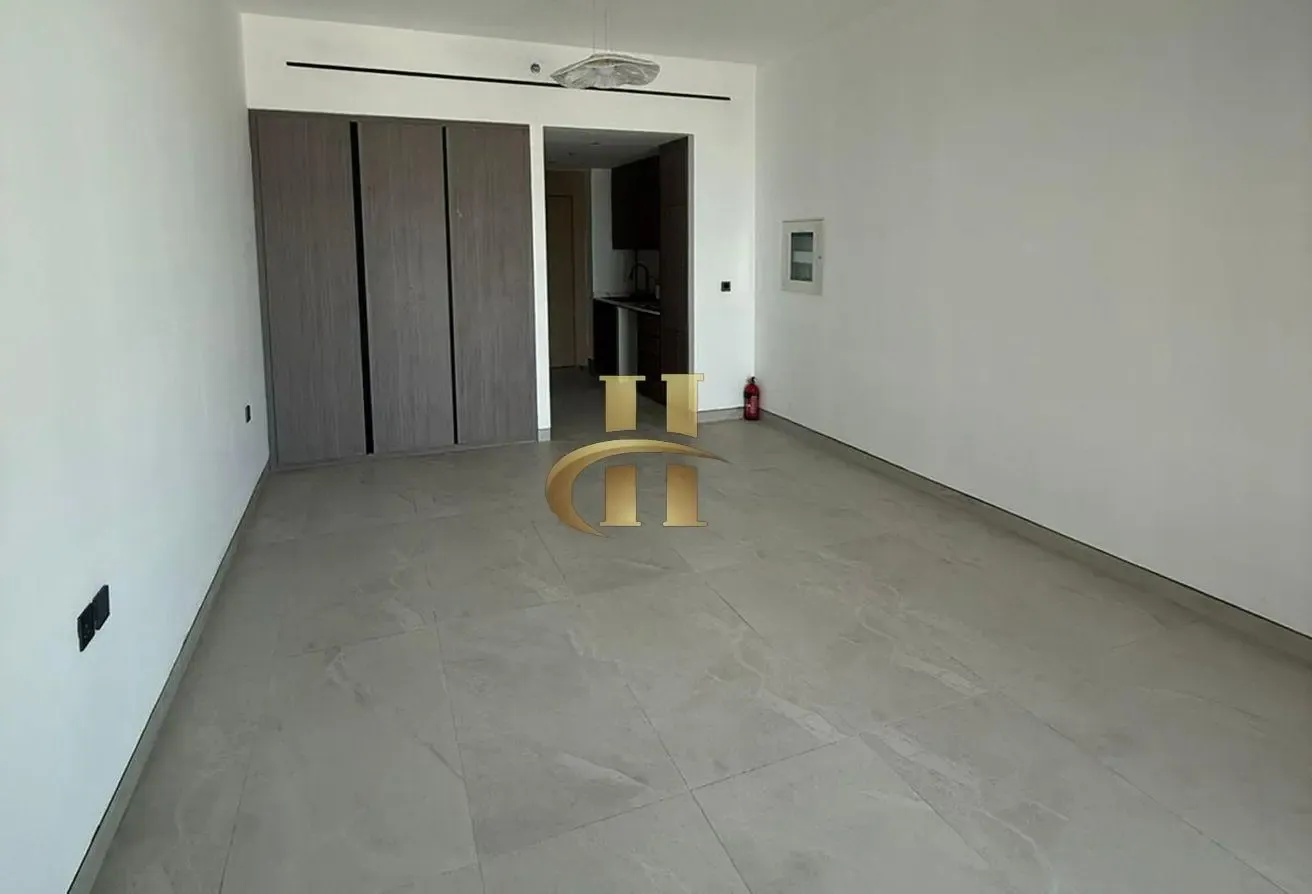 Spacious | Modern living | Fully fitted Kitchen
