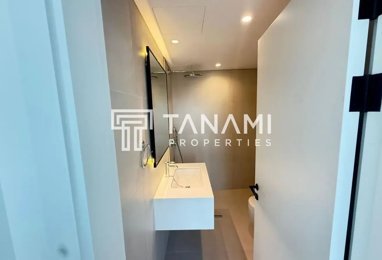 Prime Location | Modern 1BR | Ready to Move