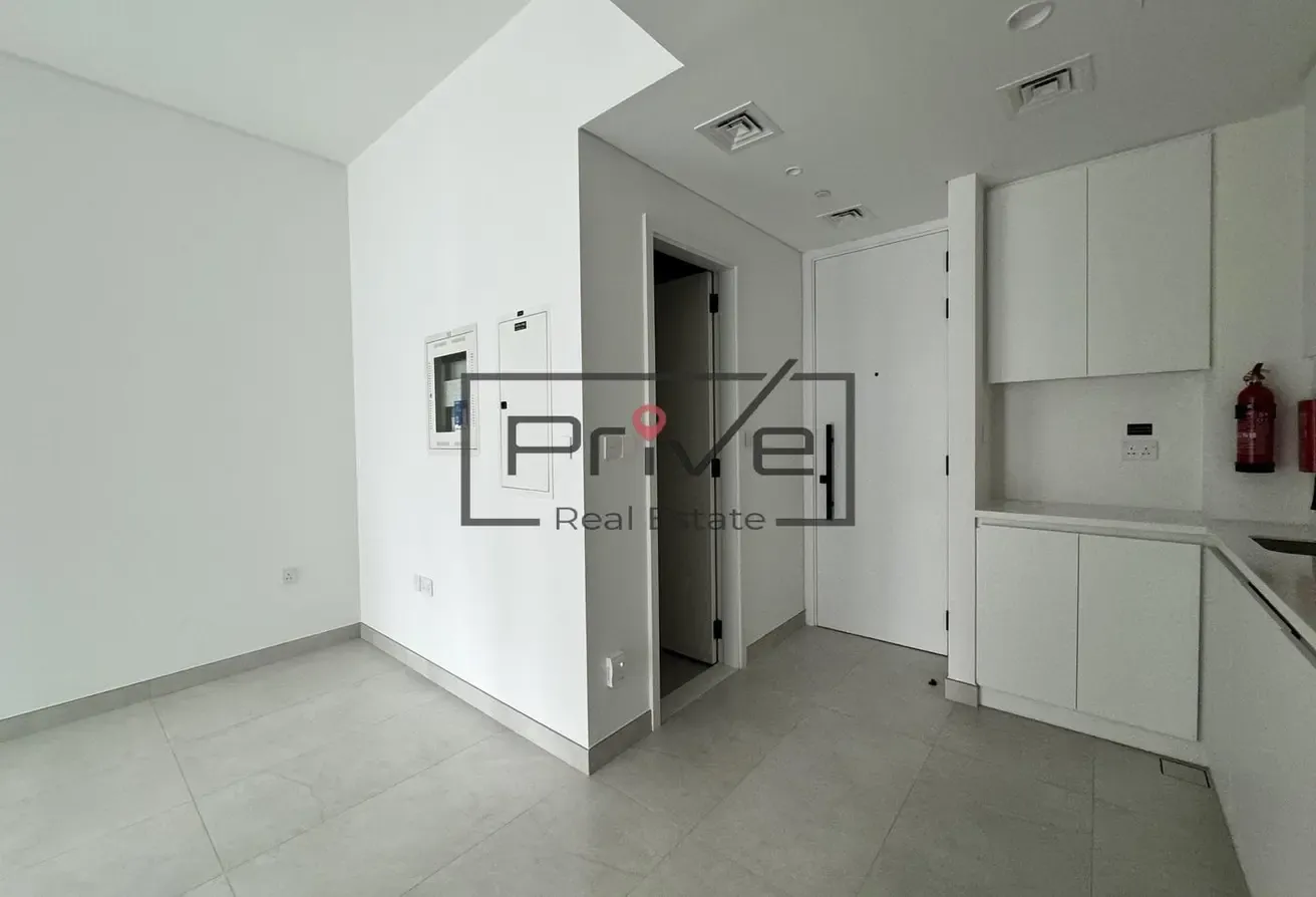 1 Month Free |Brand New| Storage Room