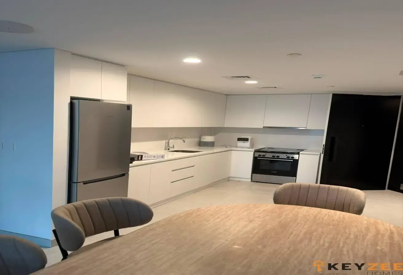 FURNISHED - READY TO MOVE IN - MODERN LAYOUT