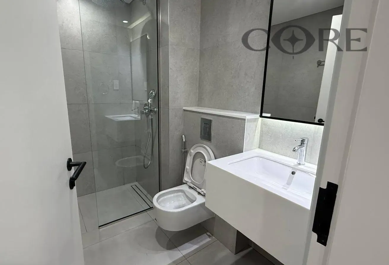STUNNING FULLY FURNISHED 1BR APARTMENT