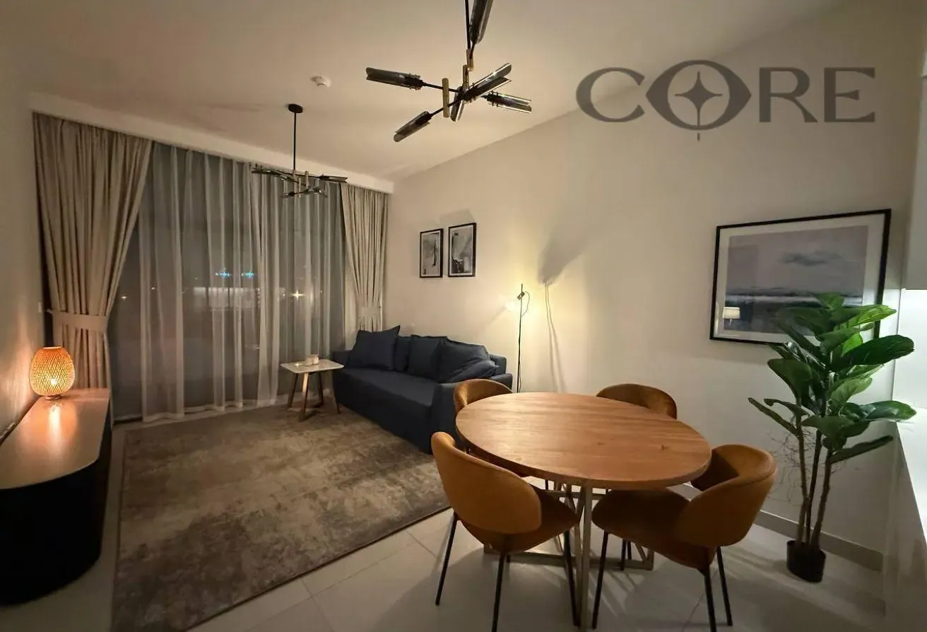 STUNNING FULLY FURNISHED 1BR APARTMENT