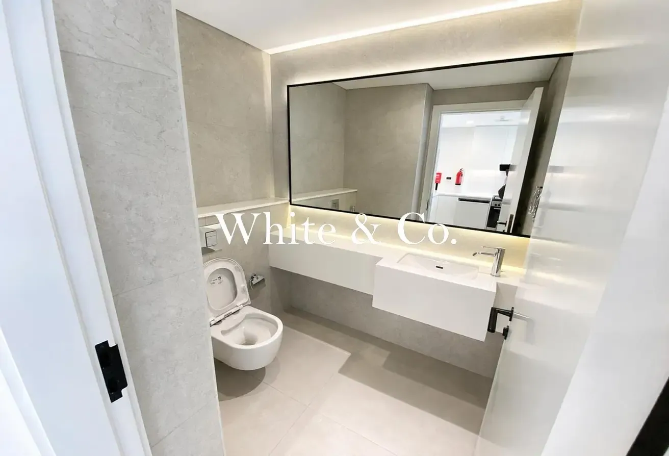 BRAND NEW | VILLA VIEWS | SPACIOUS LAYOUT