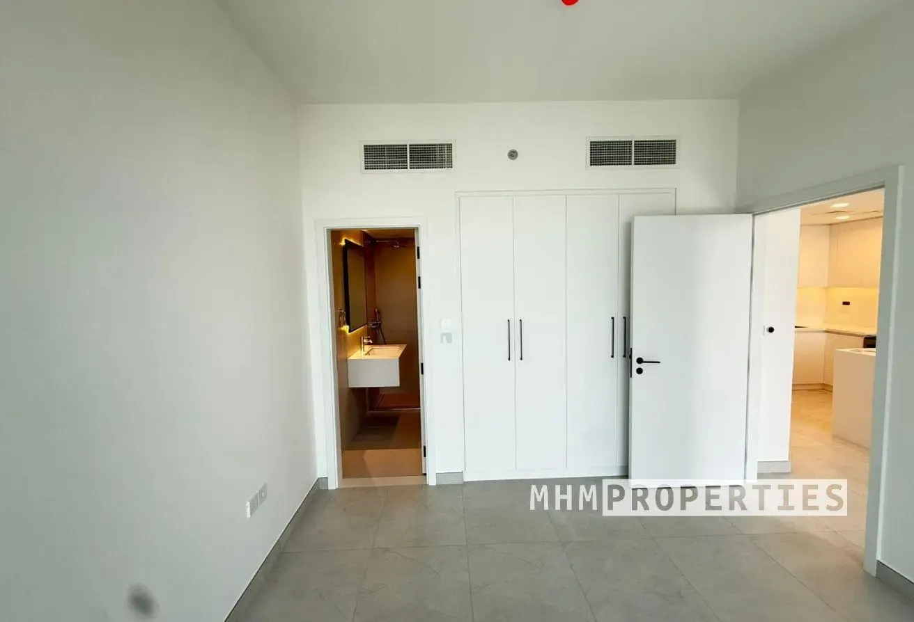 Modern 1-Bedroom Apartment | Cubix Residence, JVC
