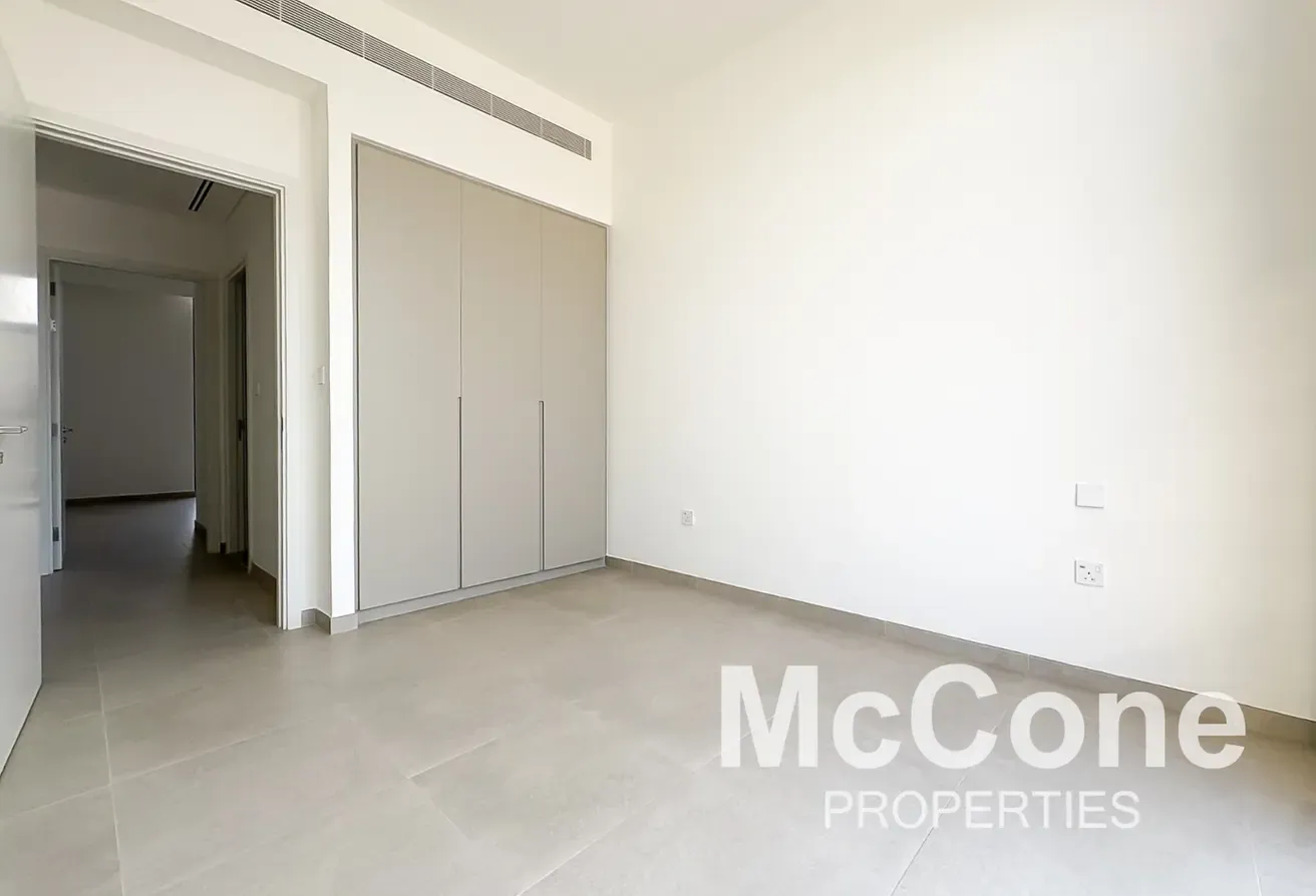 Brand New | Park View | G+2 | Family Friendly
