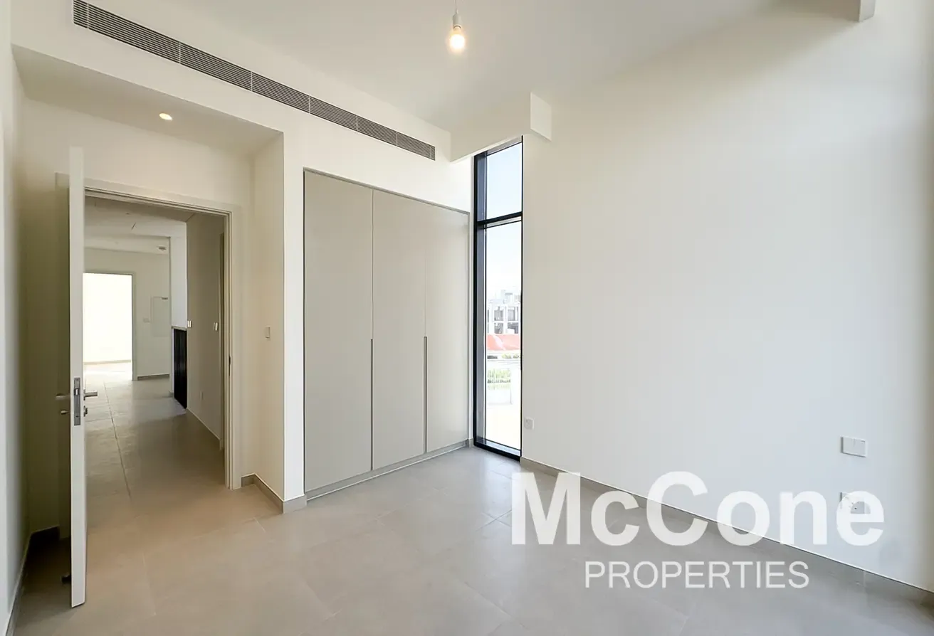 Brand New | Park View | G+2 | Family Friendly