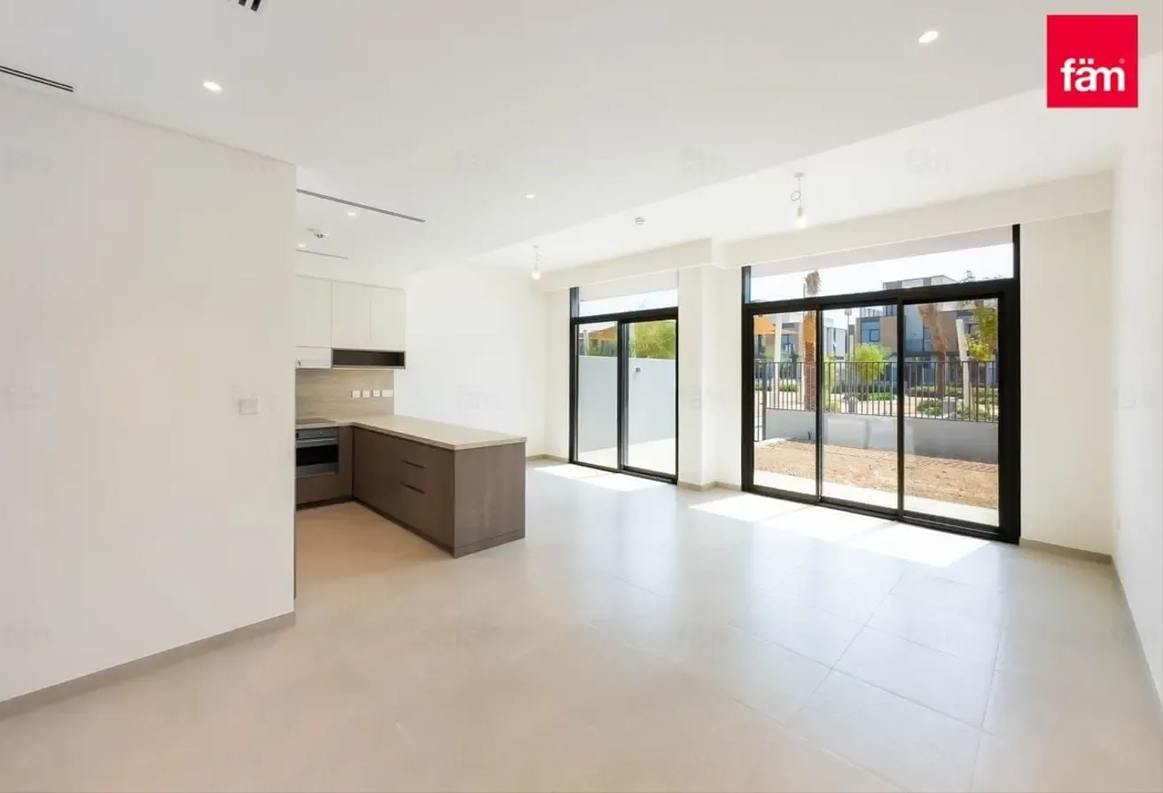 Brand New | 3 Bed G+2 | Park Facing