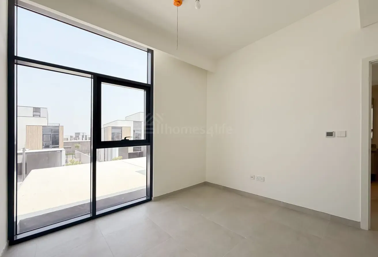 ON THE PARK | PRIME VIEW | POOL VIEW