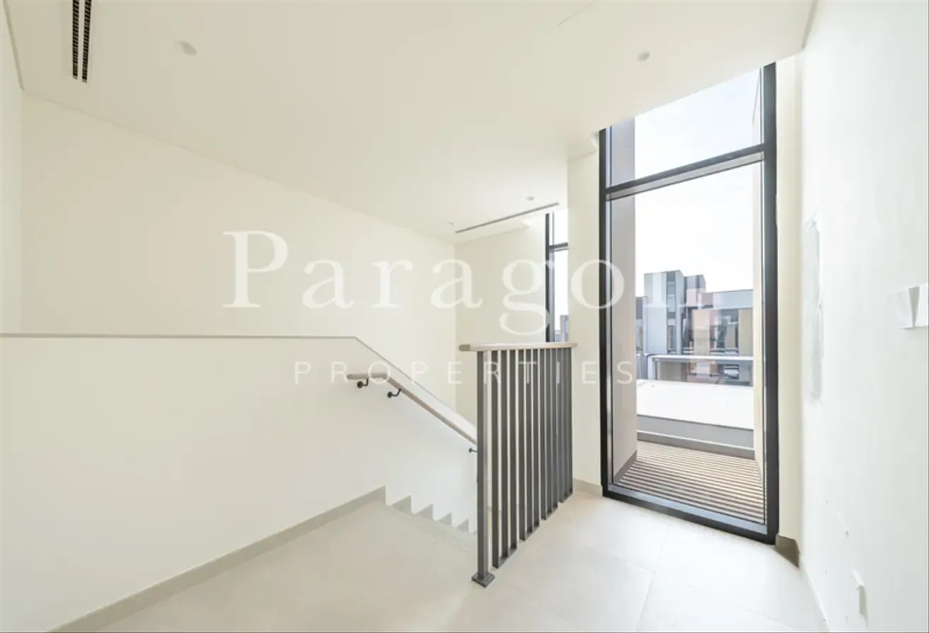 Park View | Multiple Cheques | Under Warranty