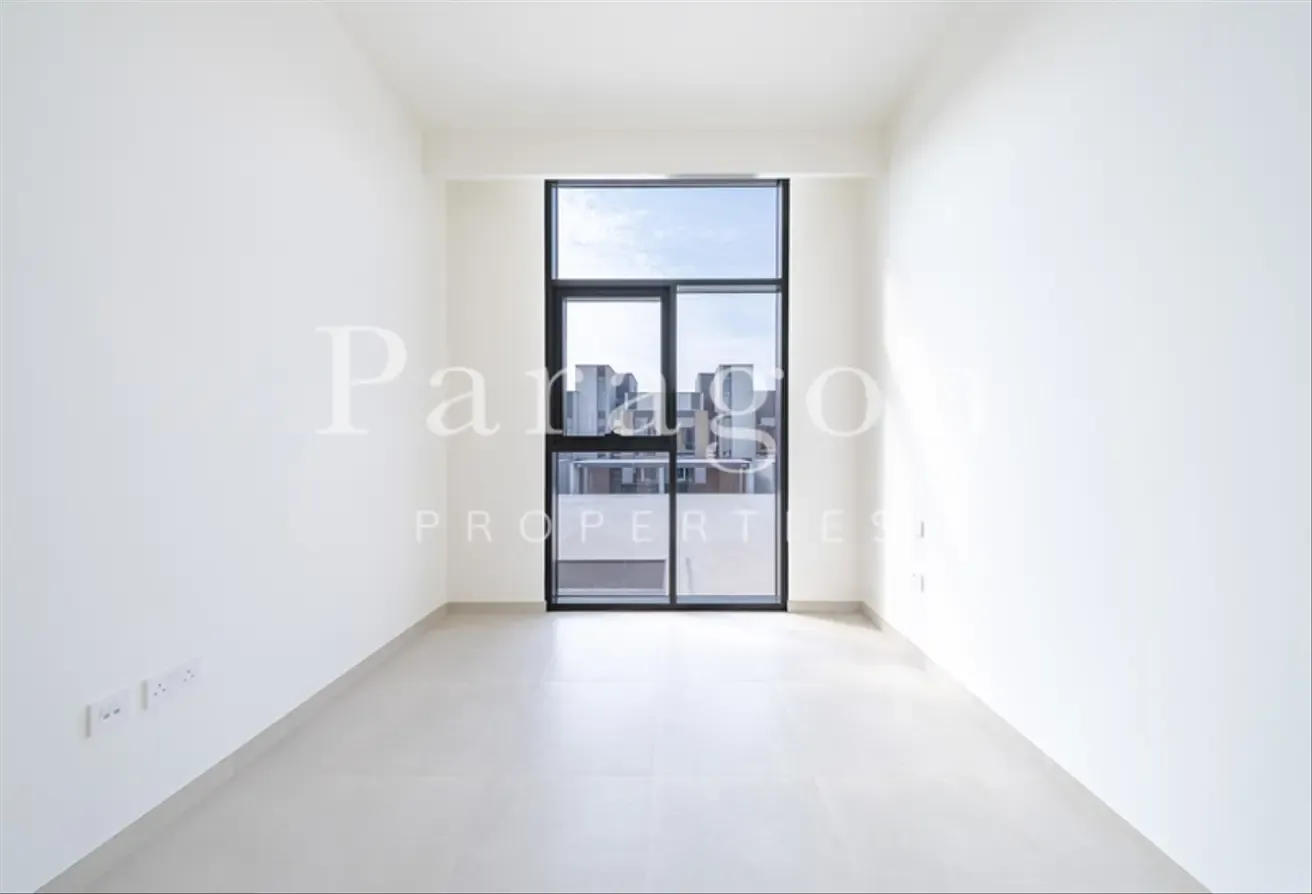 Park View | Multiple Cheques | Under Warranty