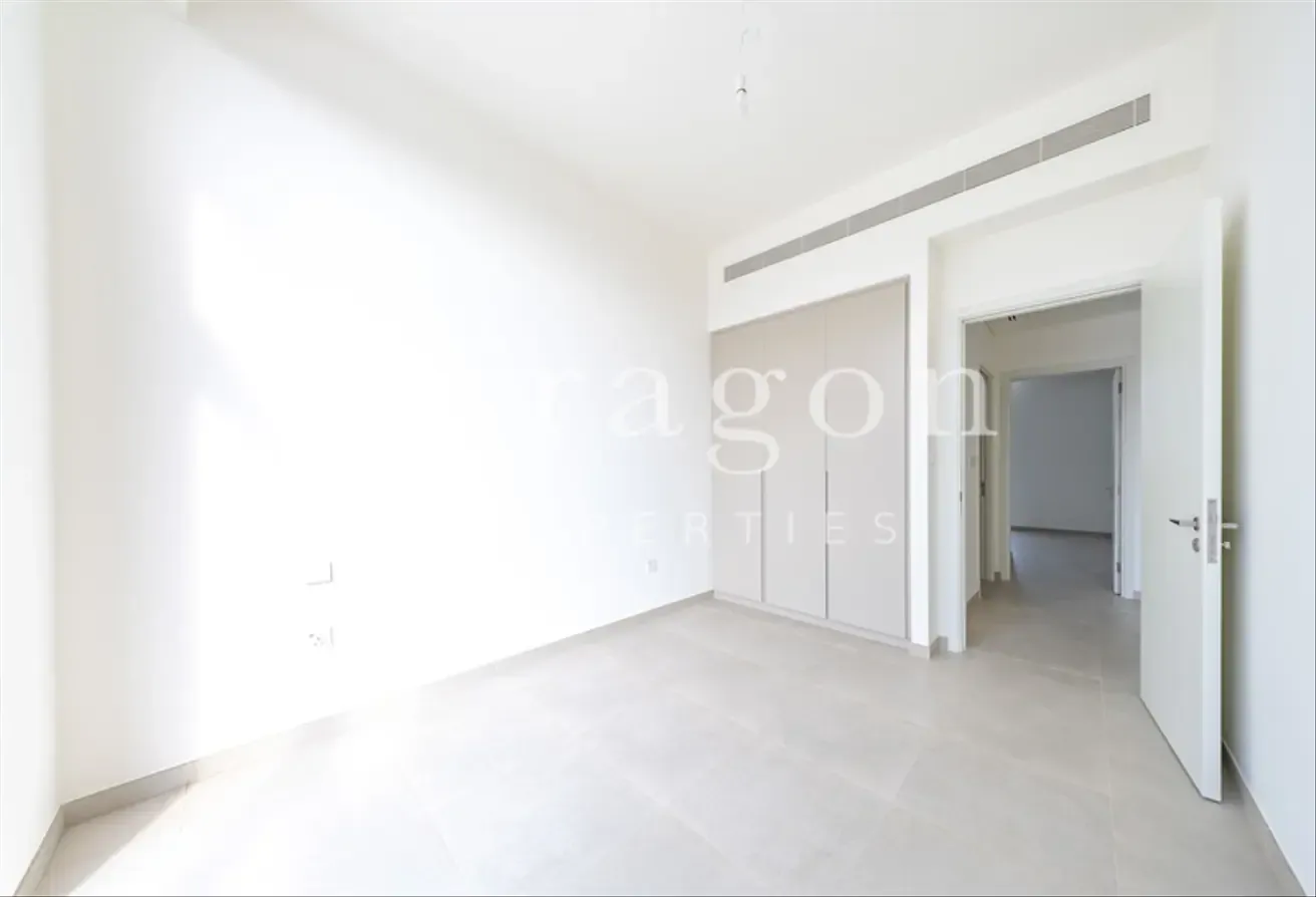 Park View | Multiple Cheques | Under Warranty