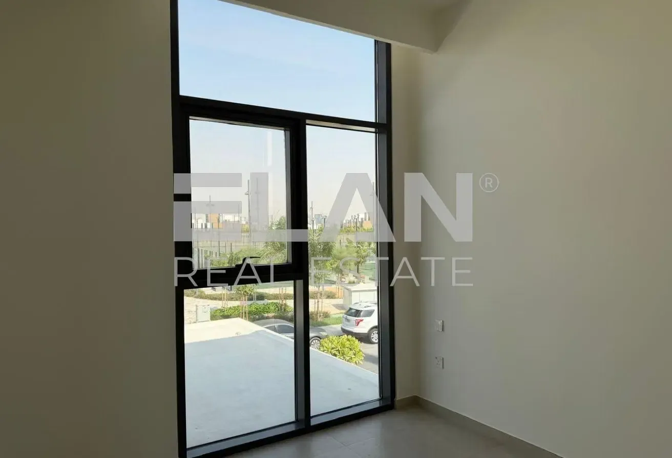 3BR + Maid Townhouse for Rent | Prime Location