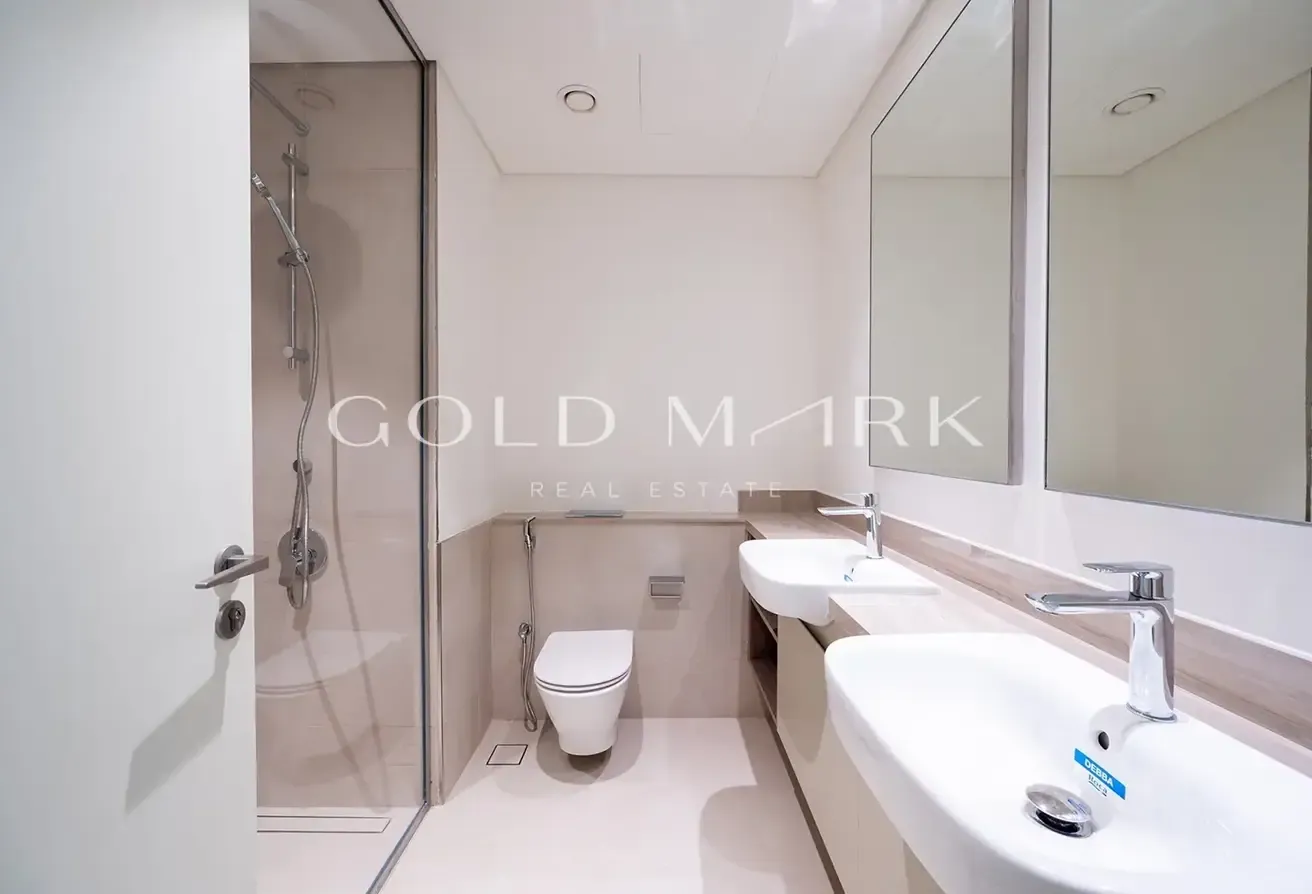 Brand New  | Ready To Move | Good Location