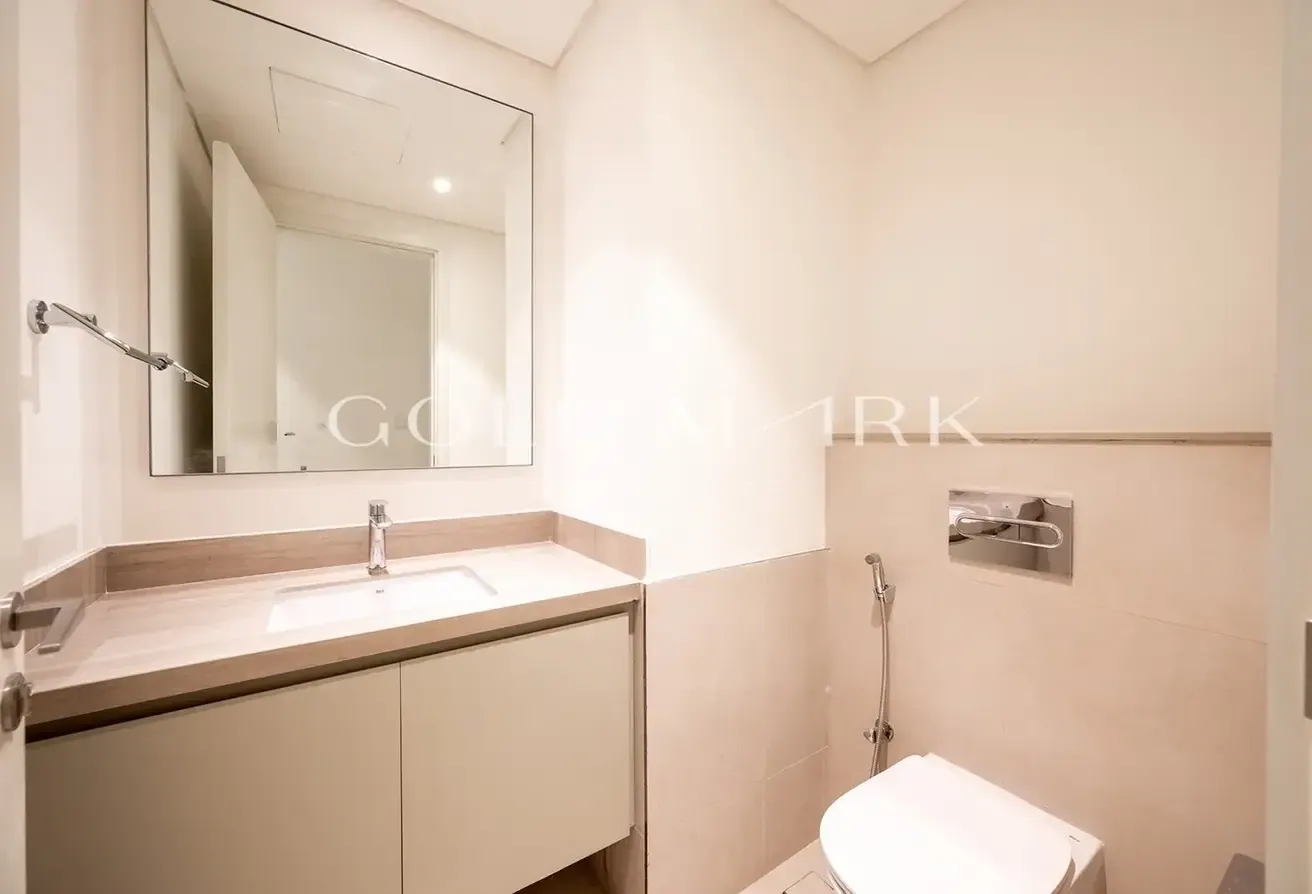 Brand New  | Ready To Move | Good Location
