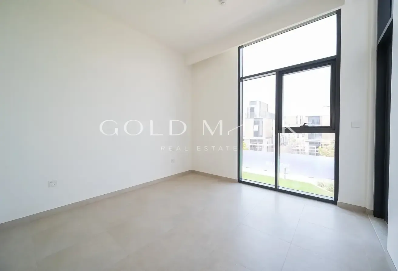 Facing Amenities | Near to Park | Ready to Occupy