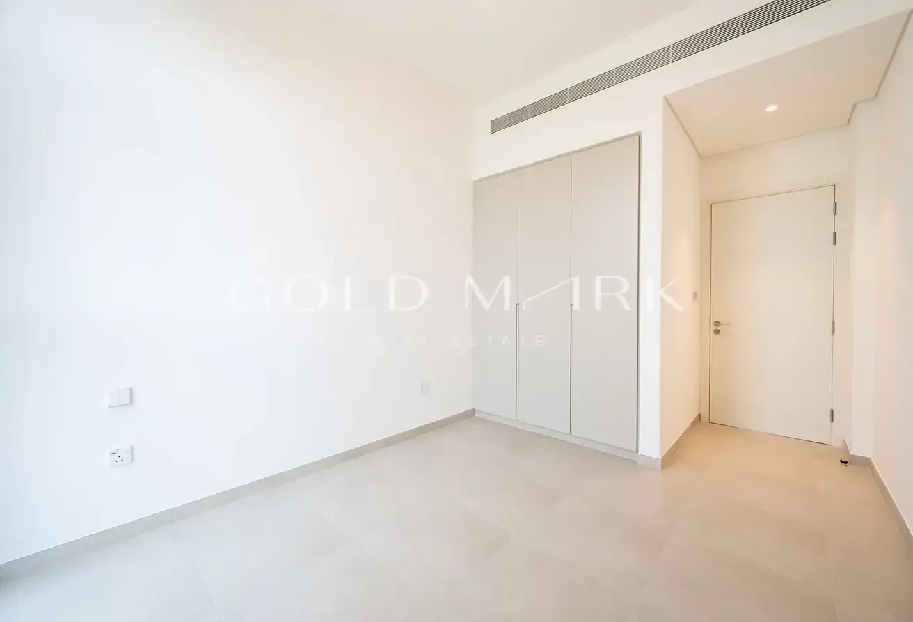 Facing Amenities | Near to Park | Ready to Occupy
