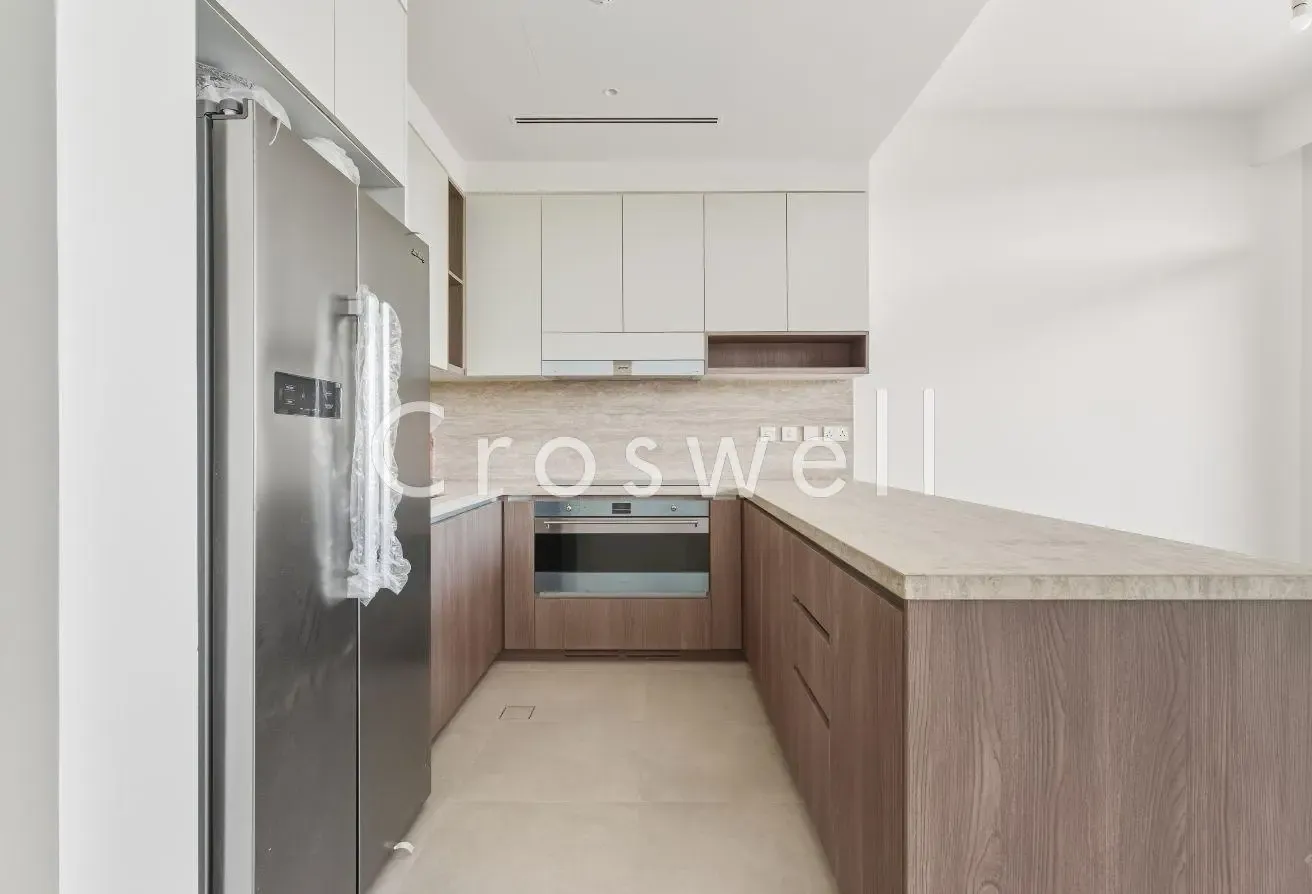 Close to Pool | G+2 | Prime Location