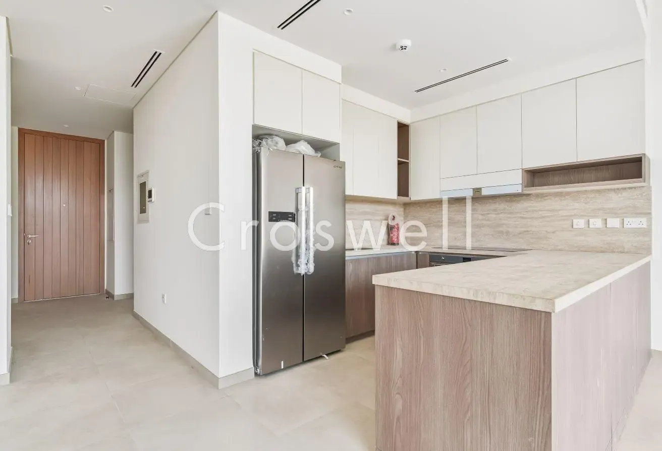 Close to Pool | G+2 | Prime Location
