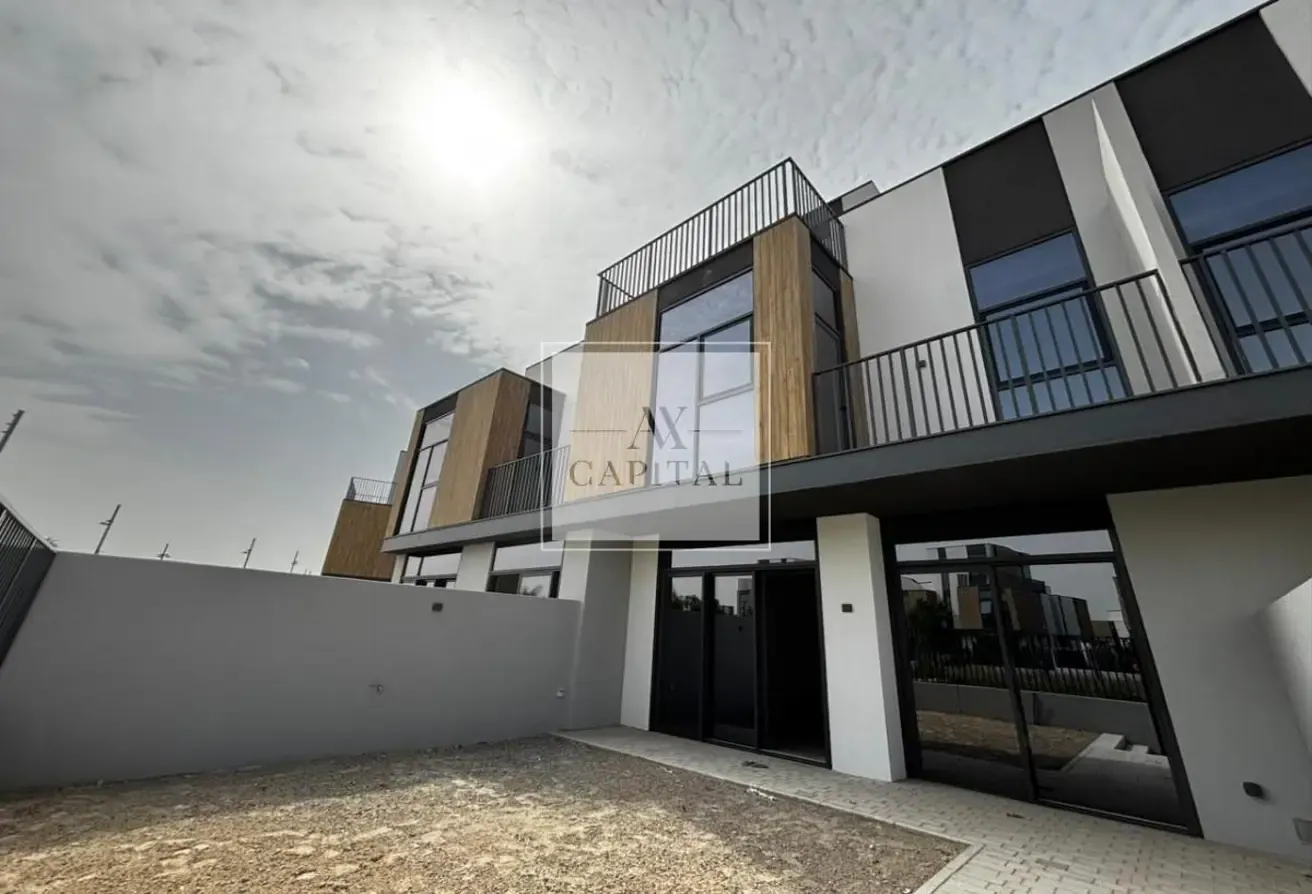 Vacant | G + 2 | Single Row | Ready To Move