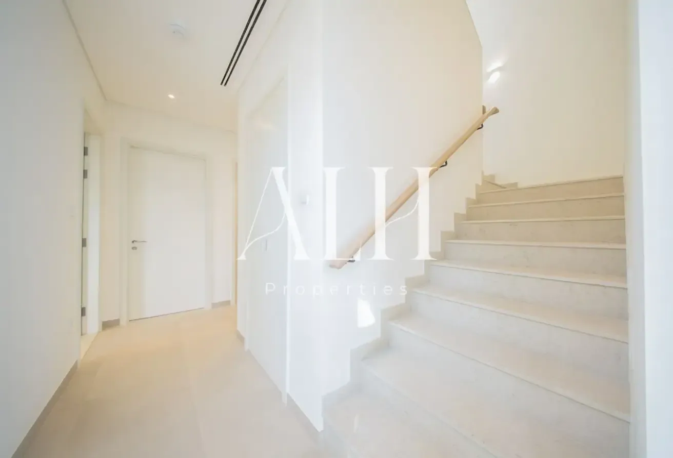 Full Corner G+2 | Large Plot | Kitchen Appliances