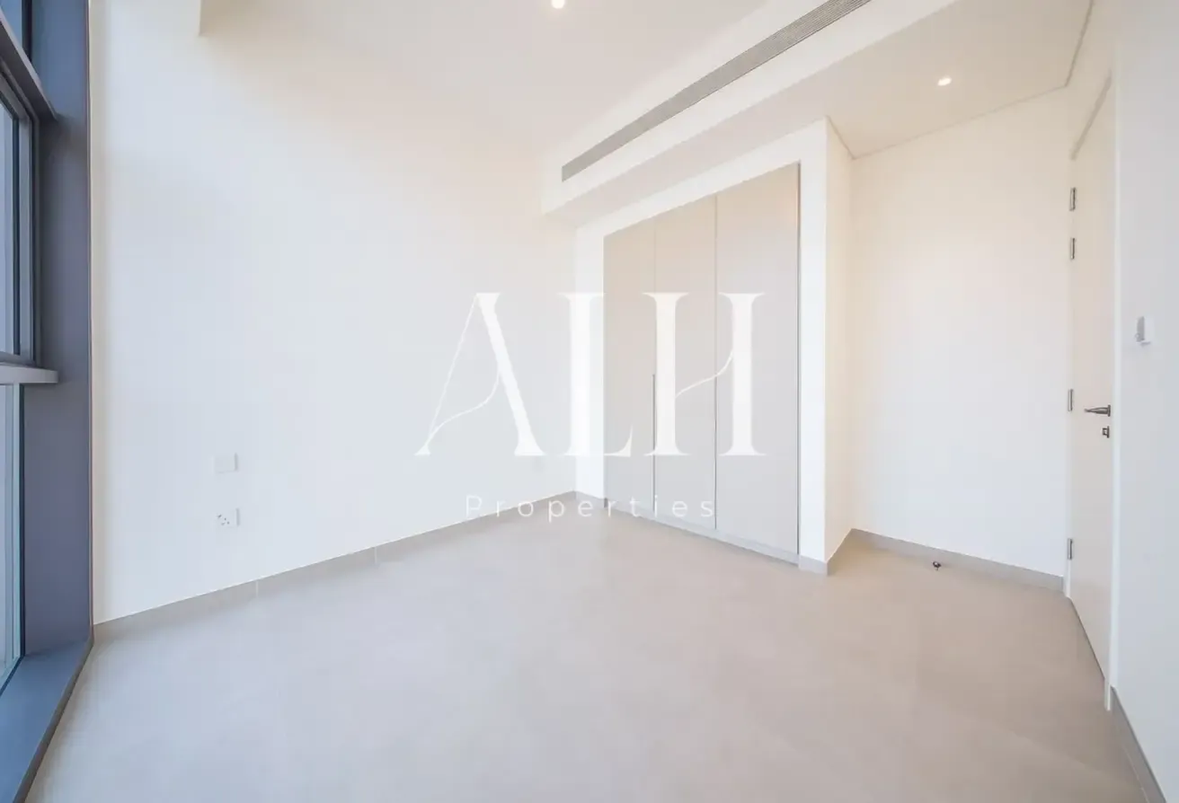 Full Corner G+2 | Large Plot | Kitchen Appliances