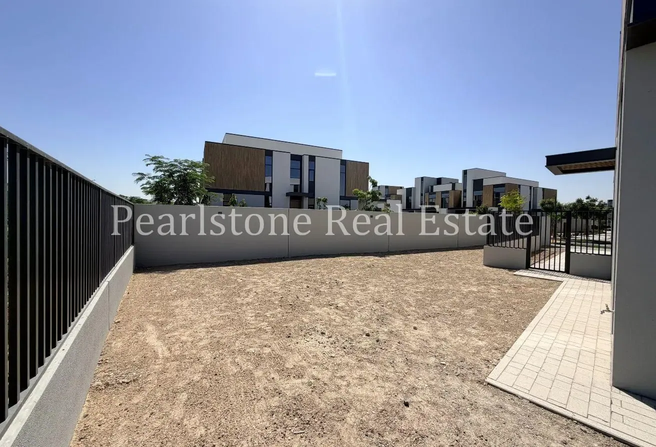 Largest Plot Size | Rare Corner 4 BR | Single Row