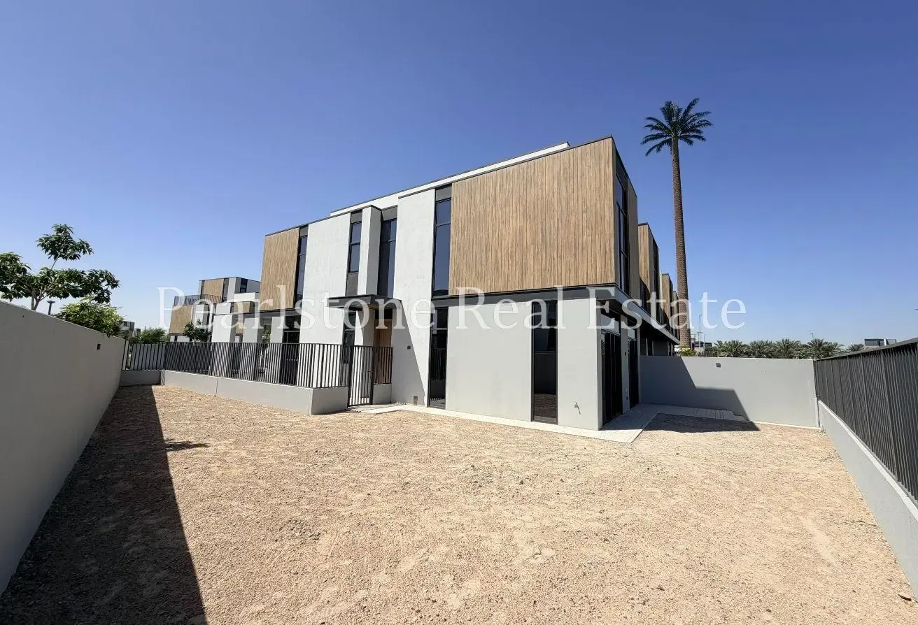 Largest Plot Size  | Rare Corner 4 BR | Single Row