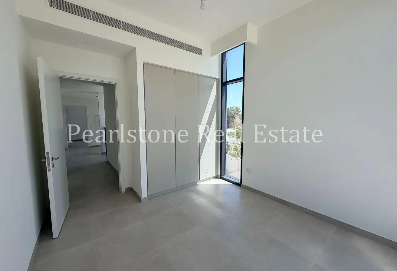 Largest Plot Size  | Rare Corner 4 BR | Single Row