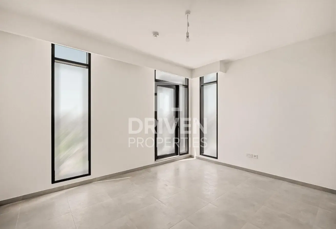 Facing Pool and Park | Brand New | Near Amenities