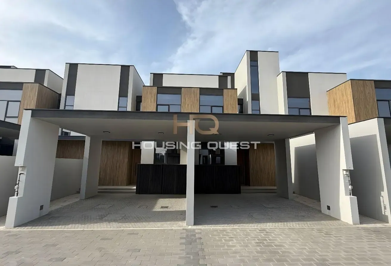 Facing Amenities | Easy Access | Ready to Move in