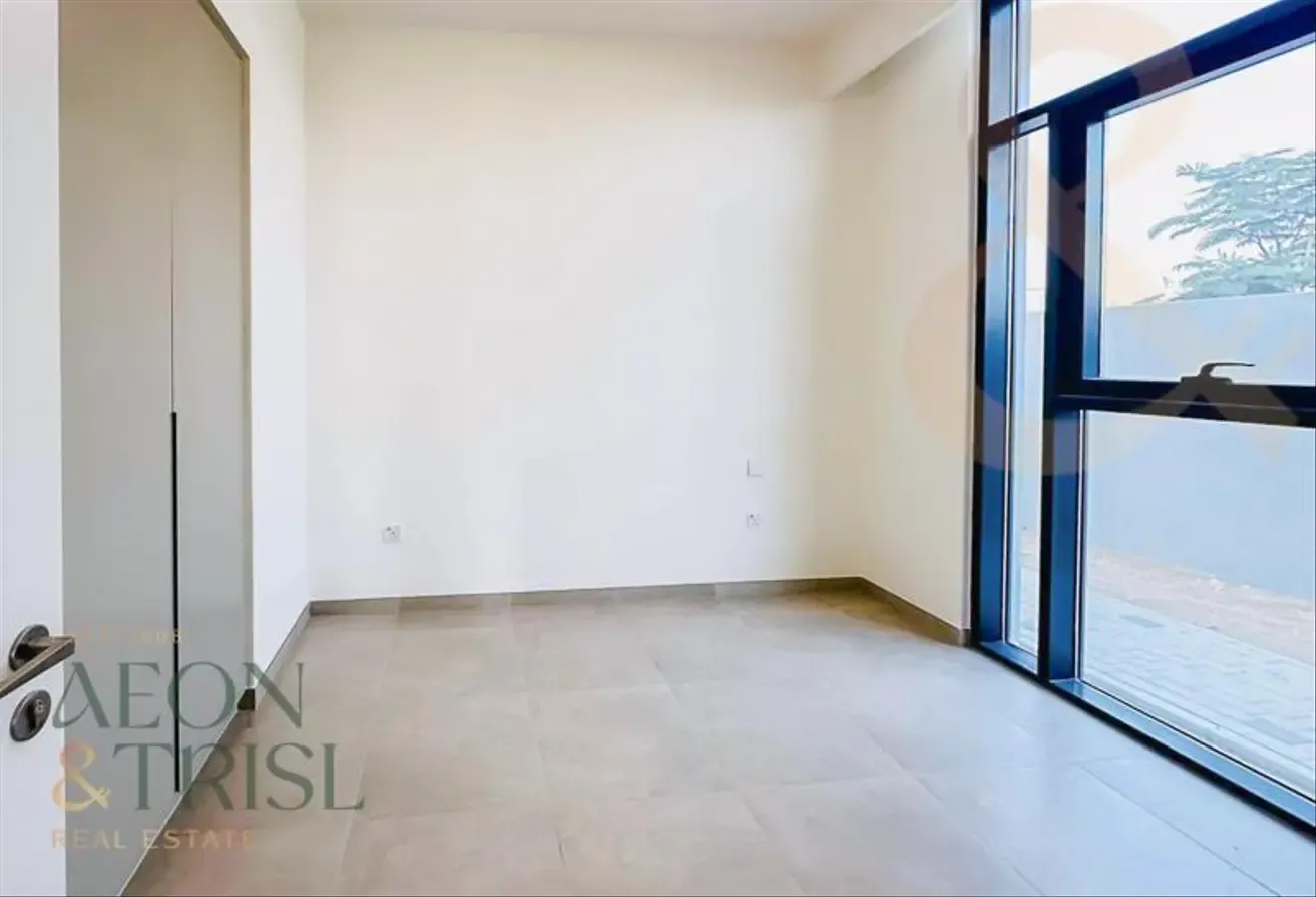 Family Living Mudon | 3B+Maid | Private Garden