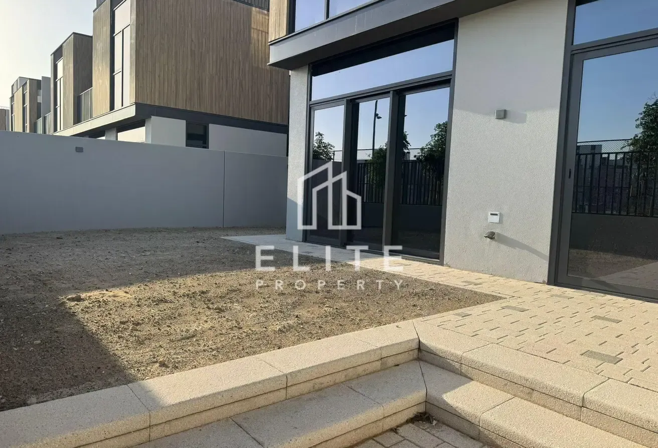 Ready 2 Move | Infront of Park | Vastu Compliant