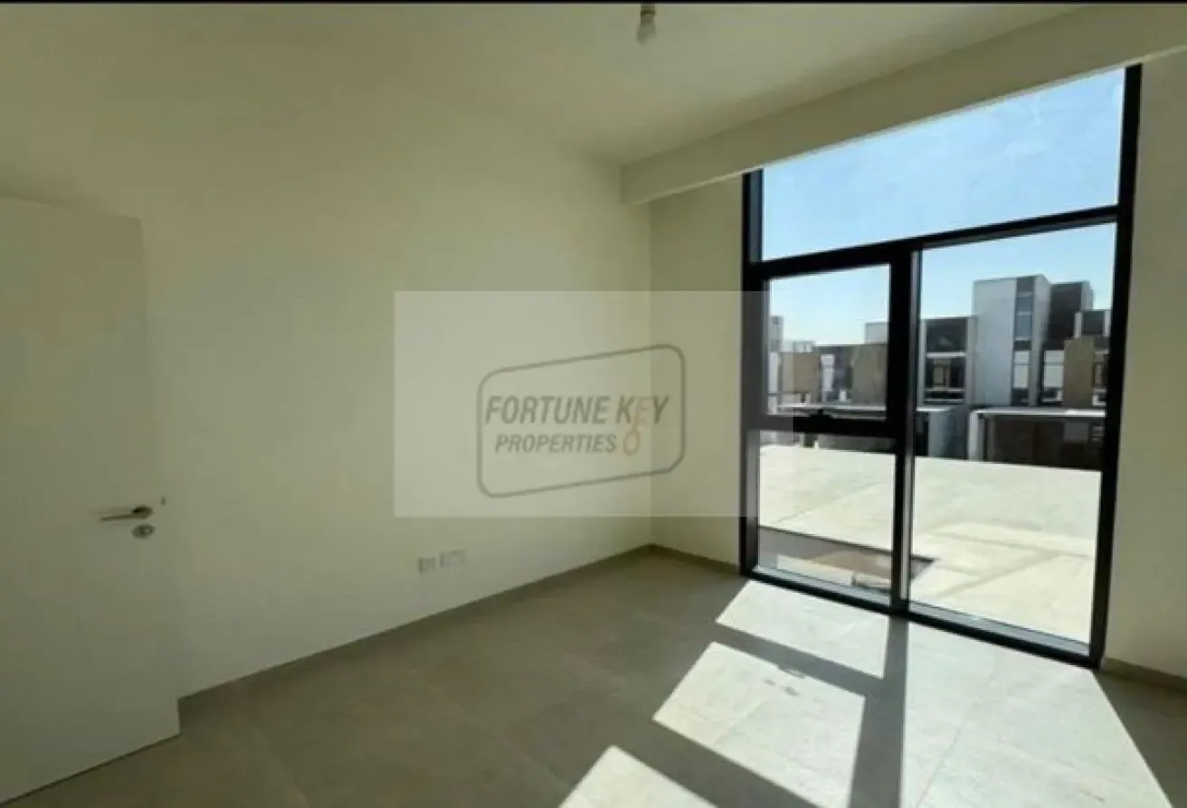 Single Row | Walk to Trails Pool | Brand New 3BR