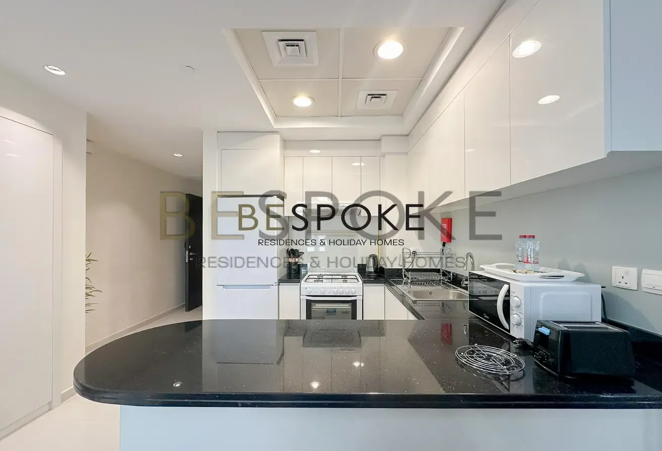 Modern Studio Retreat | Spacious Layout