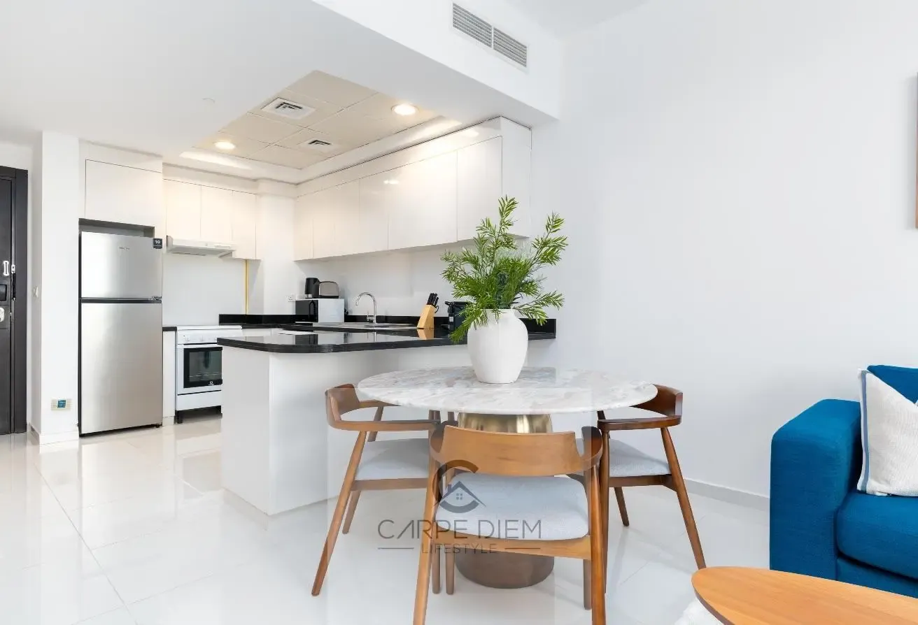 Modern 1BR Unit | Tower 108