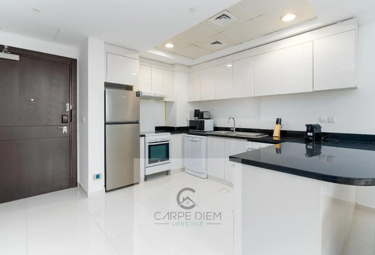 Modern 1BR Unit | Tower 108