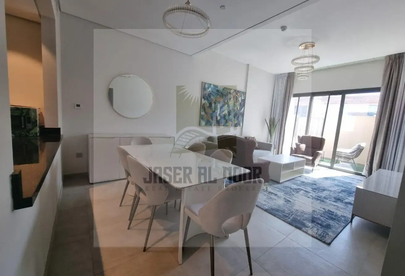 Spacious | Easy Access to Pool | 2 + M Furnished
