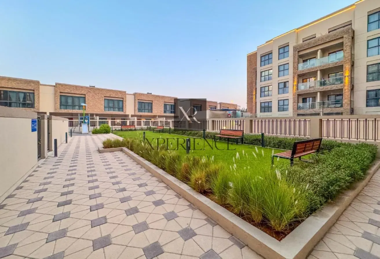 BIGGEST UNIT | FULLY FURNISHED | READY TO MOVE