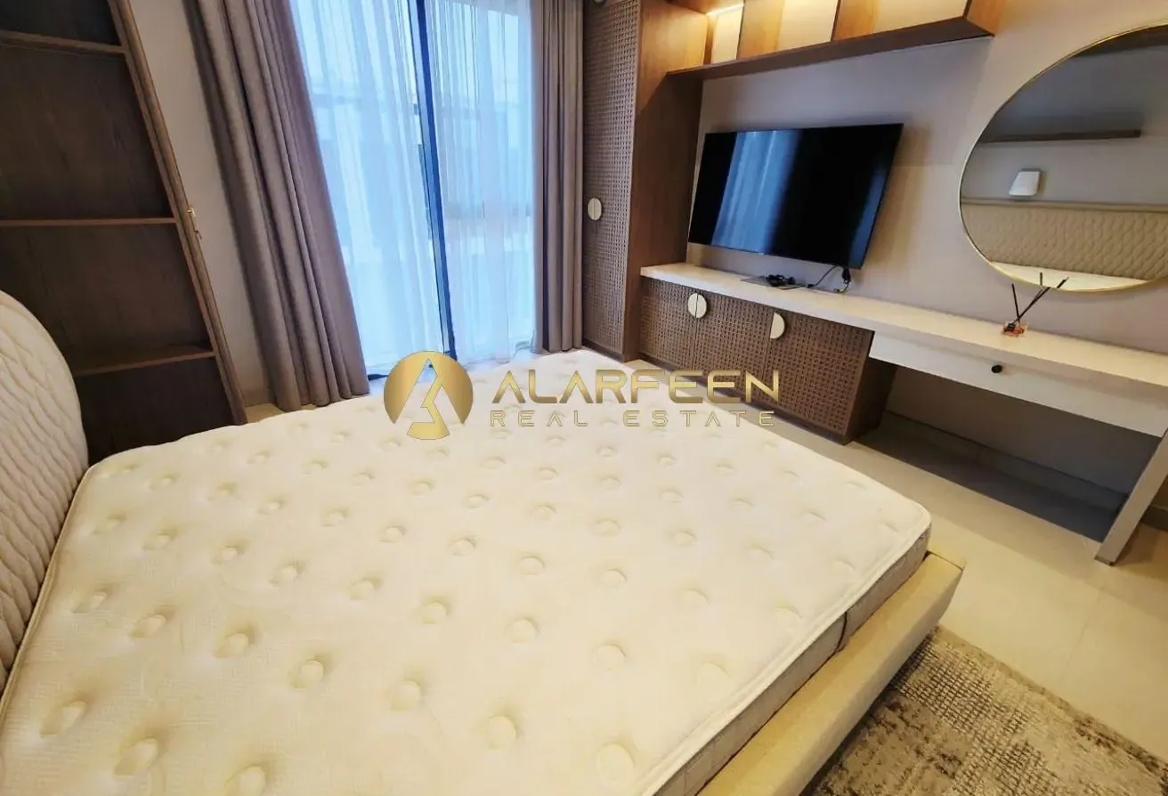 Spacious 2BHK+Maid | Fully Furnished | Park View